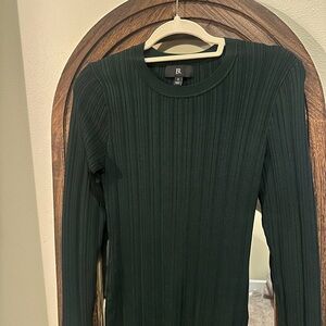 Banana Republic Women's Dark Green Ribbed Crewneck Top